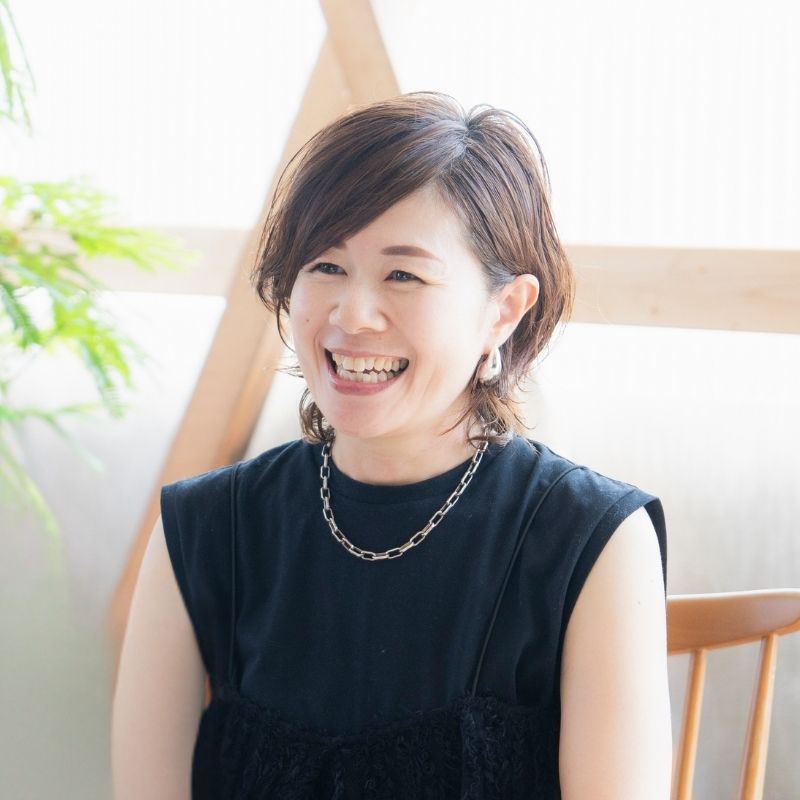 専務取締役　菊早苗